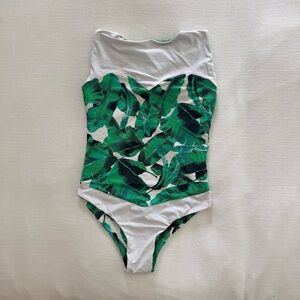 San Lorenzo Tie Back, High NecklTropical Green Leaf Print One Piece Swim - XS